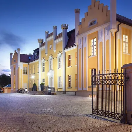 Relais & Chateaux Quadrille - Adults Only فندق غدينيا