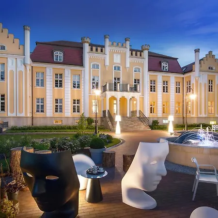 Relais & Chateaux Quadrille - Adults Only
