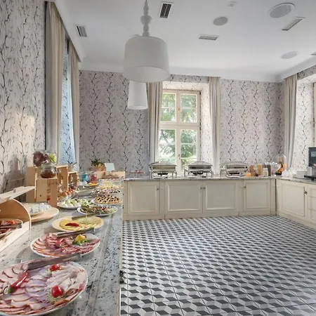 Relais & Chateaux Quadrille - Adults Only فندق غدينيا