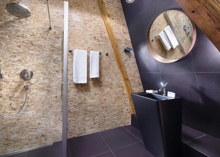 Отель Relais & Chateaux Hotel Quadrille - Adults Only Гдыня