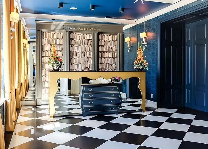 Отель Relais & Chateaux Hotel Quadrille - Adults Only